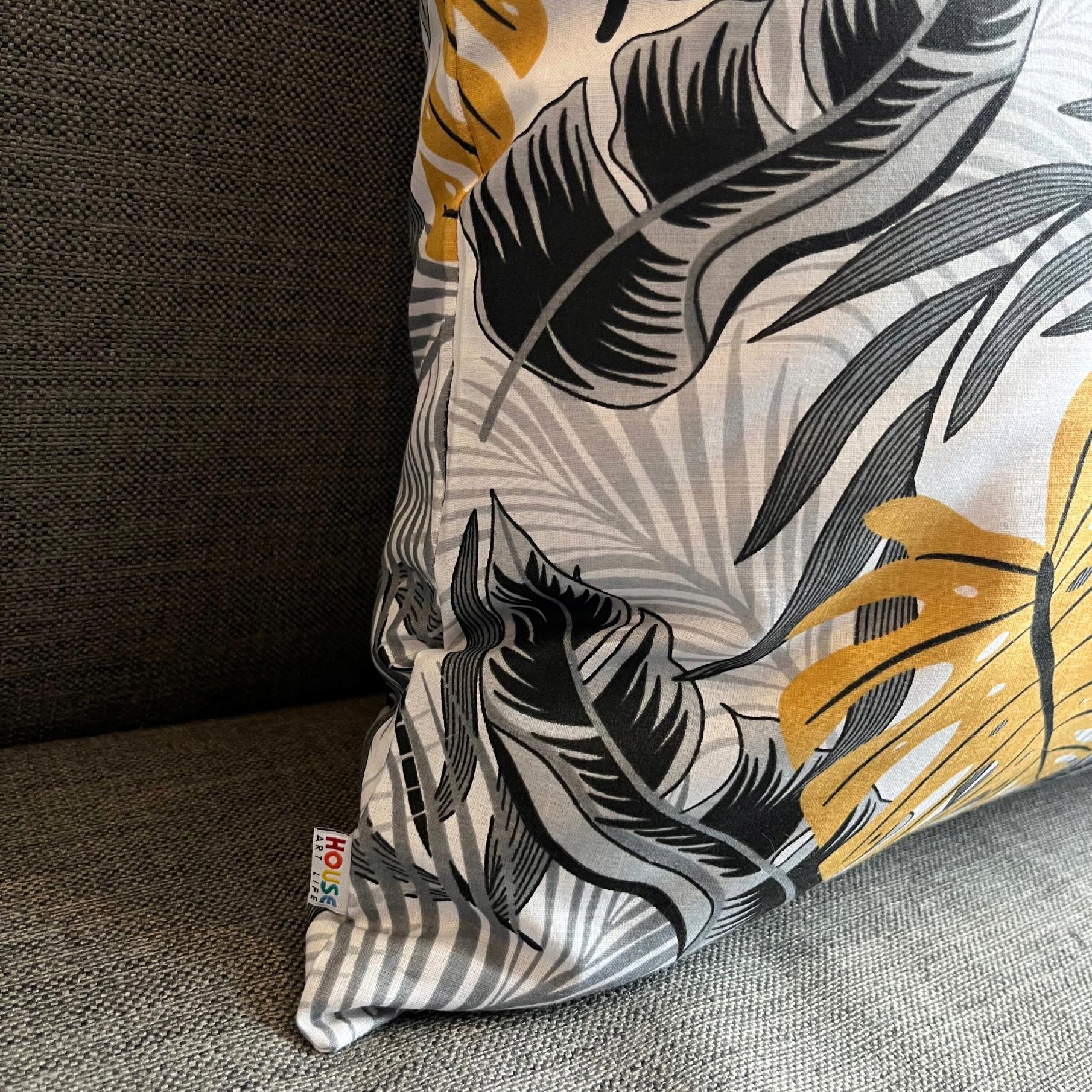 84f0cc354e88d93239ed85757c2aab31